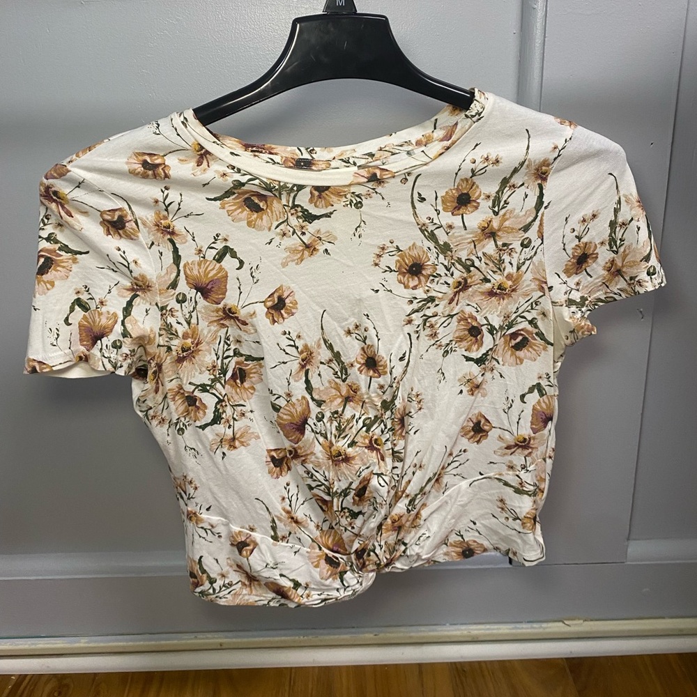Boho Knotted Hem Crop Top